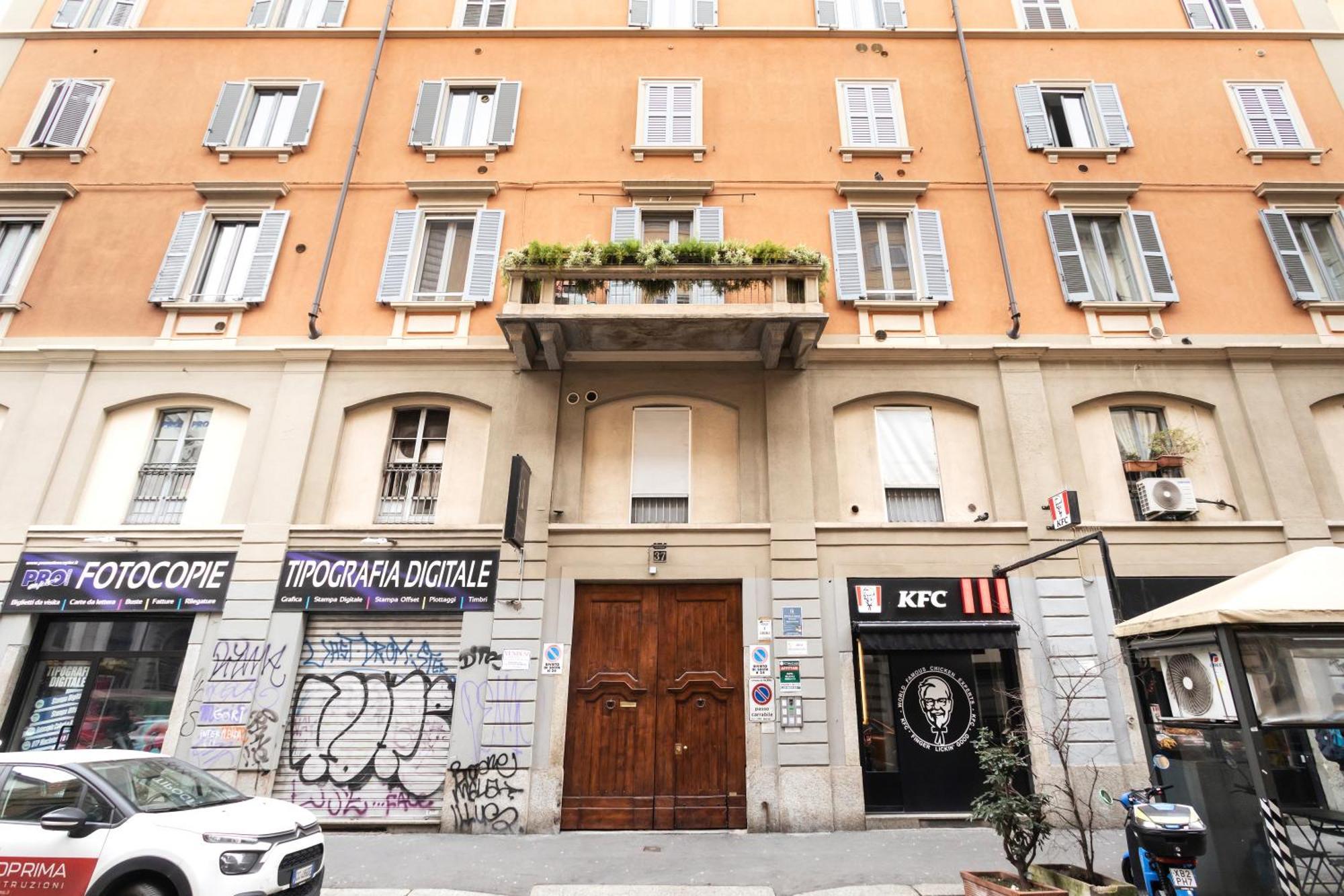 Cosy And Bright Flat In The Heart Of Porta Venezia, Milan