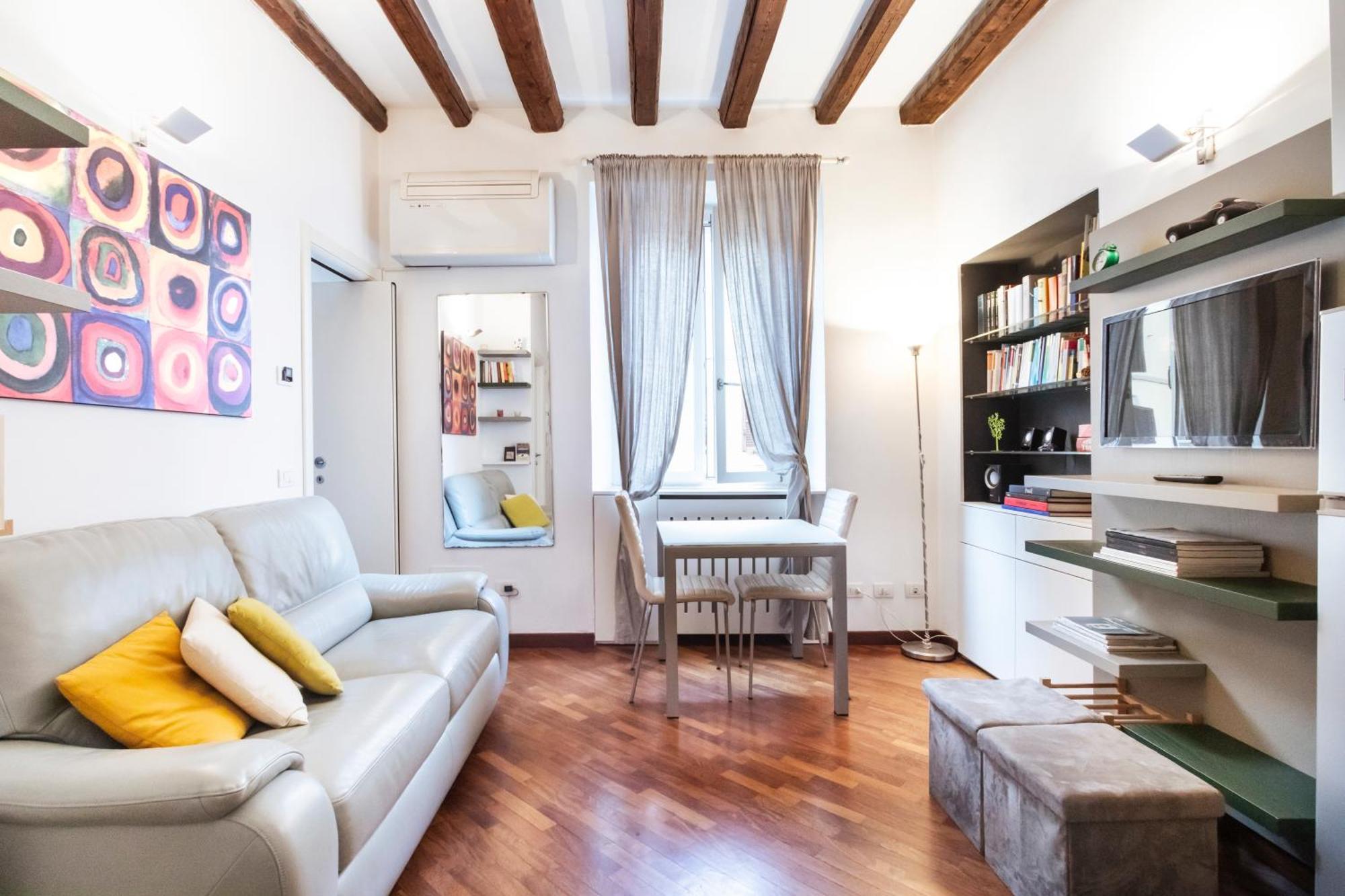 Cosy And Bright Flat In The Heart Of Porta Venezia — Photos 3
